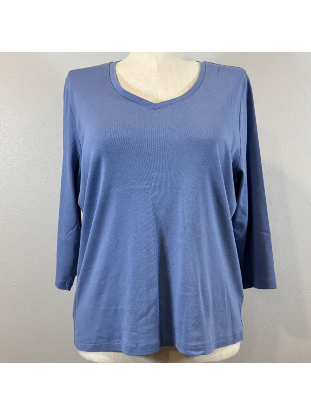 St. Johns Bay V-Neck T-Shirt Womens Size XXL Blue 3/4 Sleeve Cotton Tee Top